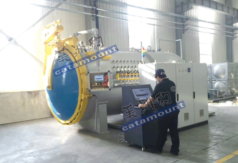 成都真空热压罐设备